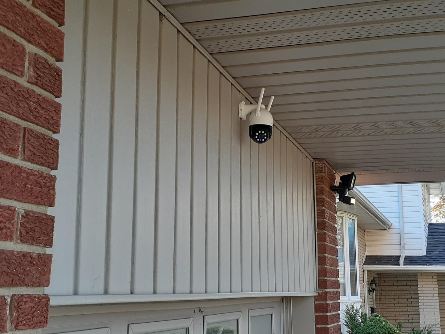 2K HD Outdoor Security Camera